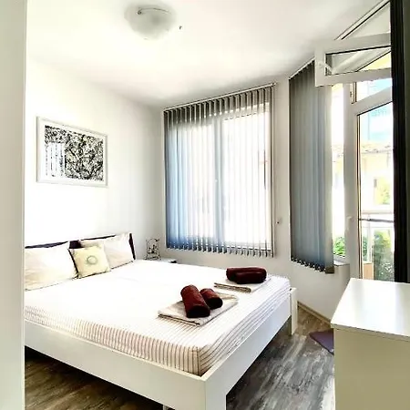 Апартаменти Релакс * Sunny Beach